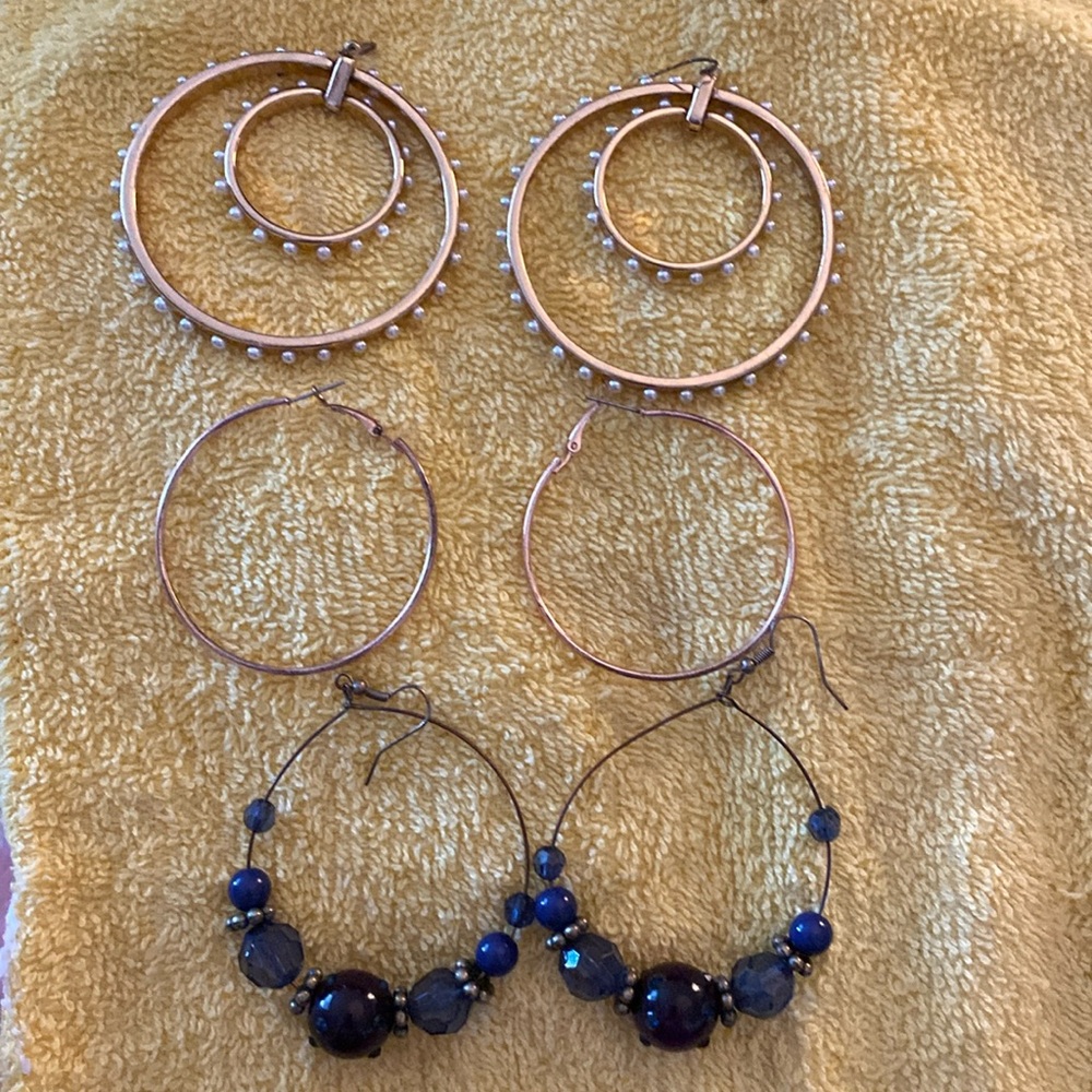 Vintage earrings x3